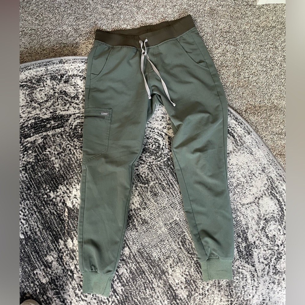 Jogger scrub pants